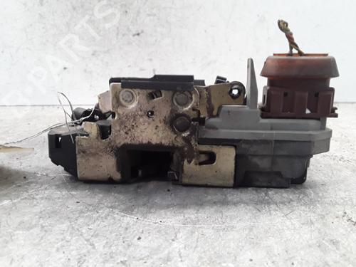 Türschloss rechts hinten PEUGEOT 206 Hatchback (2A/C) 1.1 i | BP30013245C99