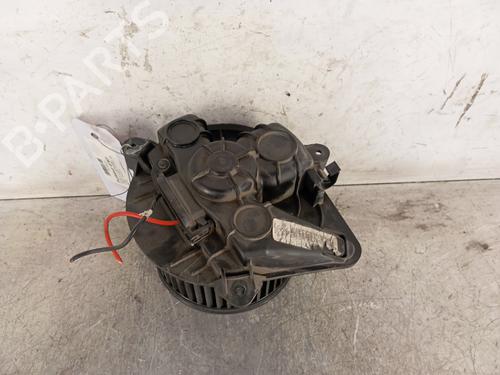 Used Heater blower motor RENAULT TRAFIC II Bus (JL) 2.0 dCi 90 (JL00, JL01, JL0H, JL0M, JL0P, JL0S) (90 hp) 30010556