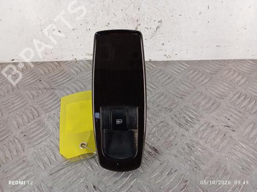 right-front-window-switch-renault-koleos-i-hy_-2008-39664843 main image