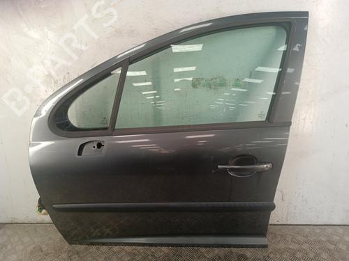 Used Left front door Left front door 37531534 37531534