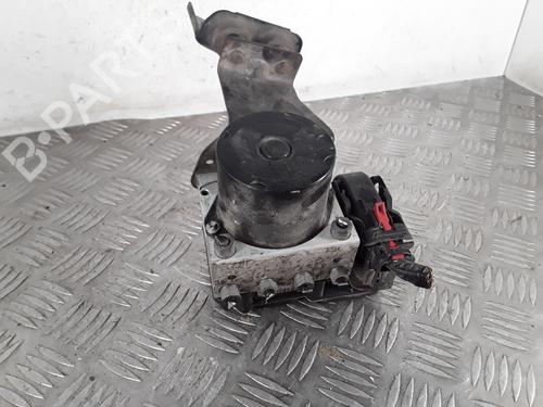 Used ABS pump VW POLO IV (9N_, 9A_) 1.4 TDI (70 hp) 30144468