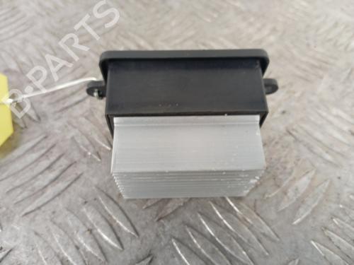 Used Heater resistor PEUGEOT 3008 II SUV (MC_, MR_, MJ_, M4_) 1.5 BlueHDi 130 (131 hp) 31660436
