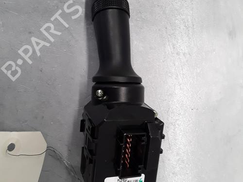 Used Switch Switch KIA CEE'D (JD) 1.6 GDI (135 hp) 30010793 30010793