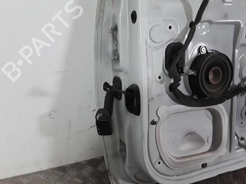 Used Right front door Right front door 30019501 30019501