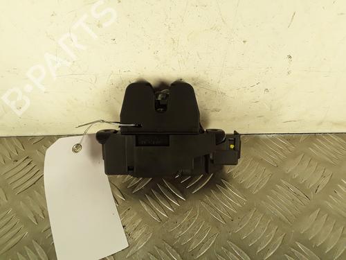 Used Tailgate lock Tailgate lock PEUGEOT 308 II (LB_, LP_, LW_, LH_, L3_) 1.6 BlueHDi 120 (120 hp) 30007548 30007548