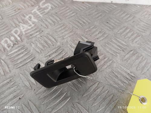 Used Right front window switch Right front window switch LAND ROVER RANGE ROVER SPORT II (L494) 3.0 SDV6 Hybrid 4x4 (354 hp) 40117742 40117742