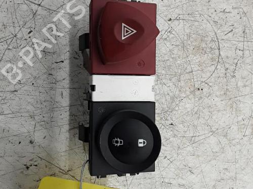 Used Warning switch Warning switch RENAULT MEGANE II (BM0/1_, CM0/1_) 1.6 16V (BM0C, CM0C) (113 hp) 30015736 30015736