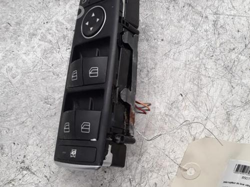 Used Left front window switch MERCEDES-BENZ A-CLASS (W176) A 180 (176.042) (122 hp) 30019102