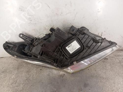 Faro izquierdo RENAULT MEGANE III Hatchback (BZ0/1_, B3_) 1.5 dCi (BZ09, BZ0D, BZ1W, BZ29, BZ14) (110 hp) 30012358