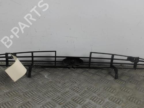 Used Grille FORD PUMA (EC_) 1.7 16V (125 hp) 30022563