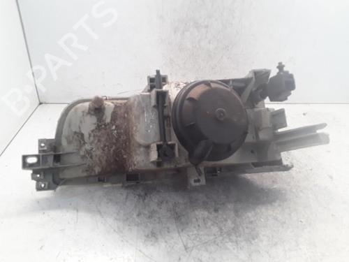 Lyskaster høyre RENAULT 21 (B48_) 1.7 (88 hp) 30024669