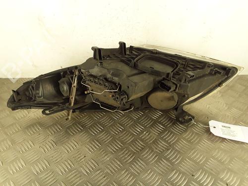 Used Right headlight RENAULT MEGANE III Hatchback (BZ0/1_, B3_) 1.5 dCi (BZ09, BZ0D, BZ1W, BZ29, BZ14) (110 hp) 30007351