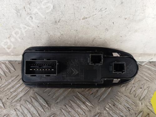 left-front-window-switch-peugeot-2008-i-cu_-2013-31839141 main image