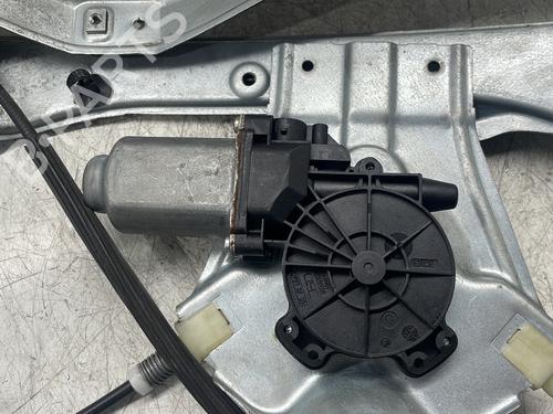 Front right window mechanism RENAULT CLIO III (BR0/1, CR0/1) 1.5 dCi (BR17, CR17) | BP30015625C23