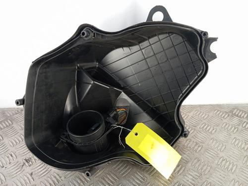 Mass air flow sensor BMW 3 (E90) 318 i | BP32366131M95