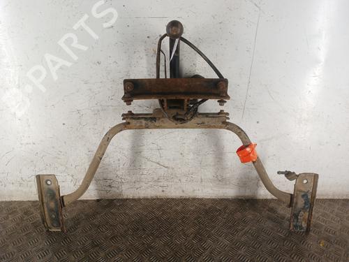 Used Tow ball/Mechanism VOLVO V50 (545) 2.0 D (136 hp) 31022594