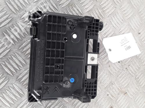 Fuse box CITROËN C3 II (SC_) 1.4 HDi 70 (SC8HZC, SC8HR0, SC8HP4) | BP30098301E1