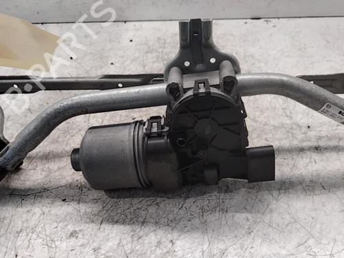 Used Front wiper motor CITROËN C3 III (SX) 1.2 PureTech 82 (83 hp) 30015411