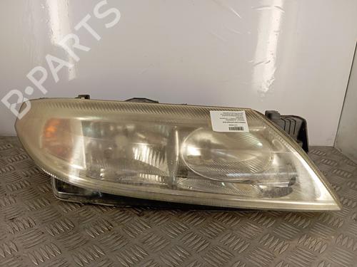 Used Right headlight RENAULT LAGUNA II (BG0/1_) 1.8 16V (BG04, BG0B, BG0C, BG0V) (117 hp) 32386524