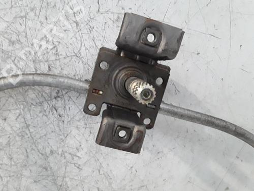 Lève-vitre avant gauche RENAULT CLIO I (B/C57_, 5/357_) 1.2 (B/C/S577) (54 hp) 30015907