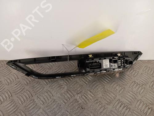 Used Left front window switch Left front window switch PEUGEOT 5008 II (MC_, MJ_, MR_, M4_) 2.0 BlueHDi 180 (MJEHZW, MJEHZR, MJEHZP) (177 hp) 32168363 32168363