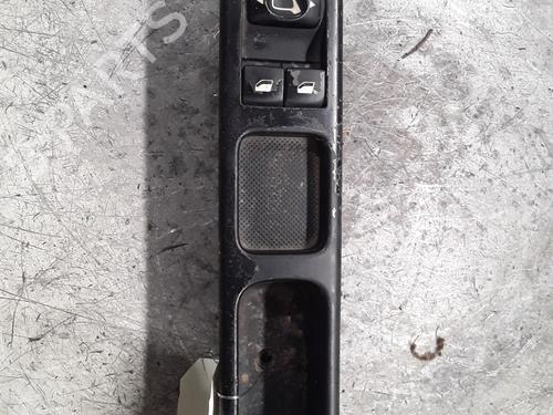 Fensterheberschalter links vorne für PEUGEOT 307 Break (3E) 2.0 HDI 110 (107 hp) 30023994