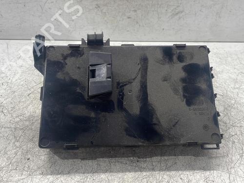 Used Fuse box Fuse box RENAULT CLIO II (BB_, CB_) [1998-2016] 33693594 33693594