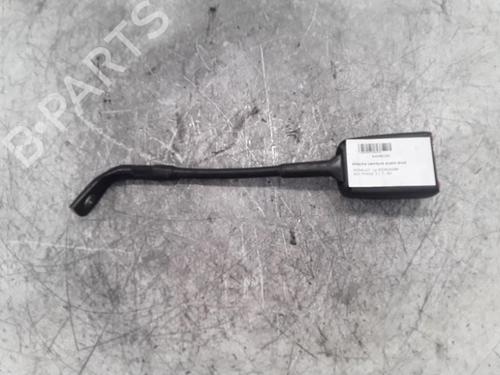 Sikkerhetsbelte-spenne RENAULT 21 (B48_) 1.7 (88 hp) 30024528