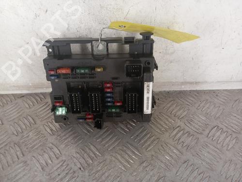 Fuse box PEUGEOT 307 (3A/C) 1.6 16V | BP31883199E1