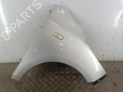 Used Right front fenders Right front fenders 37674035 37674035