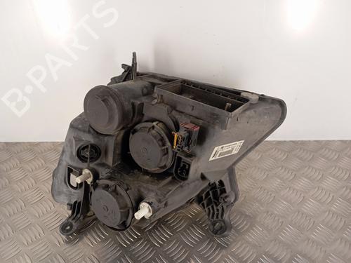 Right headlight OPEL MERIVA A MPV (X03) 1.7 CDTI (E75) | BP30008109C29