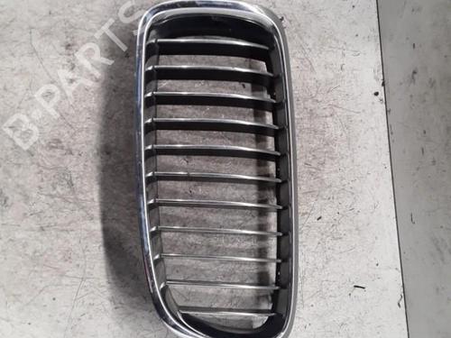 Used Grille BMW 3 Touring (F31) 320 d (184 hp) 30013884