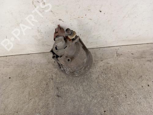 Used Right front fog light Right front fog light TOYOTA COROLLA Verso (_E12_) 1.6 VVT-i (ZZE121_, ZZE121R) (110 hp) 30020225 30020225