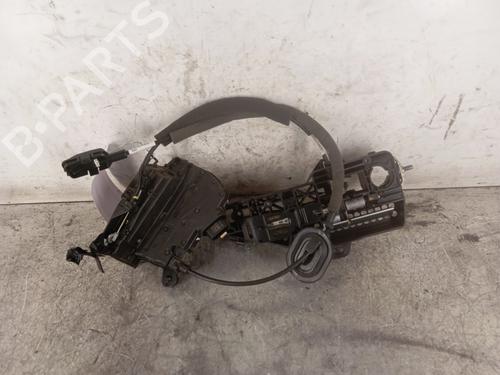 Høyre foran lås RENAULT CAPTUR I (J5_, H5_) 0.9 TCe 90 (90 hp) 30017477