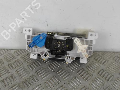 Airco bedieningspaneel DACIA SANDERO 1.5 dCi (68 hp) 30022576