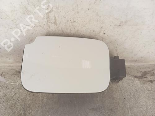 Używane Klapa wlewu paliwa RENAULT KANGOO Express (FW0/1_) 1.5 dCi 90 (FW0G, FW05, FW08, FW11) (90 hp) 30017514