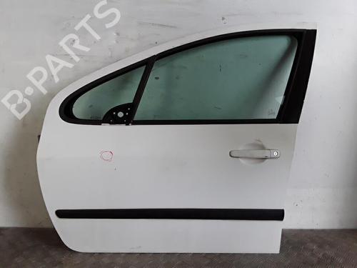 Używane Drzwi przednie lewe PEUGEOT 307 (3A/C) 1.4 HDi (68 hp) 30021684