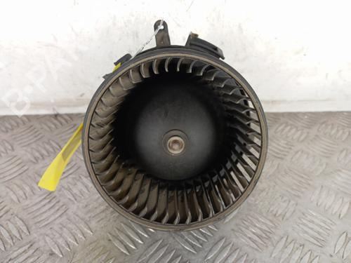 Used Heater blower motor PEUGEOT BOXER Van 2.2 HDi 120 (120 hp) 31375581