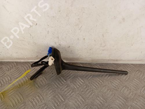 Antena/Base FIAT 500X (334_) 1.6 D Multijet (334AXA1B, 334AXA11) (120 hp) 31148383