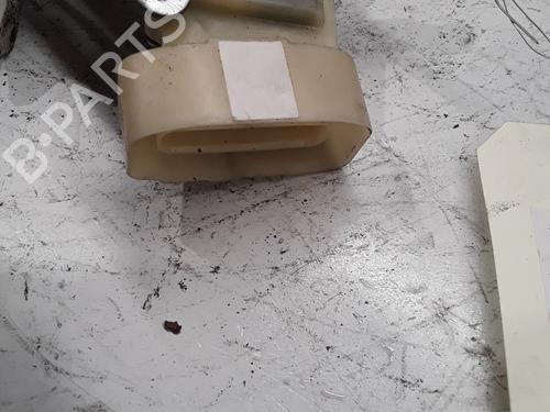 Front left lock TOYOTA YARIS (_P1_) 1.3 (NCP10, SCP12_) | BP30020985C98 