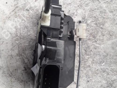 front-right-lock-opel-corsa-e-x15-2014-30009613 main image
