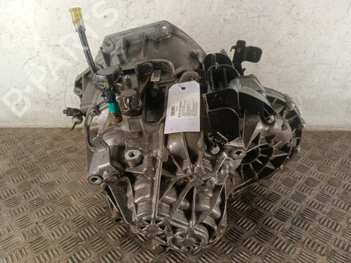Gearbox OPEL VIVARO B Van (X82) 1.6 CDTI (05) | BP31211776M3