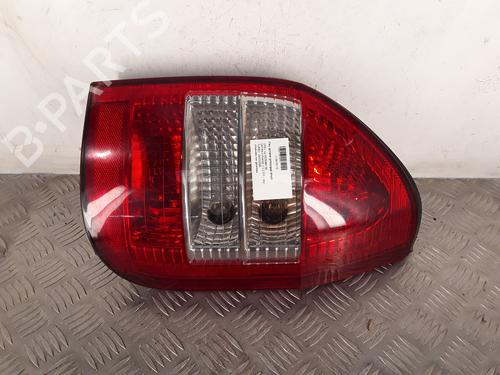 Używane Lampa tylna prawa OPEL ZAFIRA A MPV (T98) 2.2 DTI 16V (F75) (125 hp) 30022743
