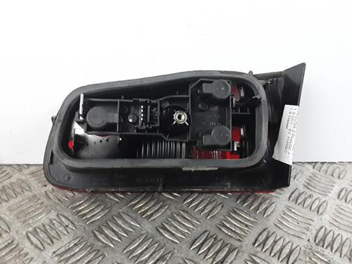 Venstre baglygte bagklap RENAULT LAGUNA II (BG0/1_) 1.9 dCi (107 hp) 30022420