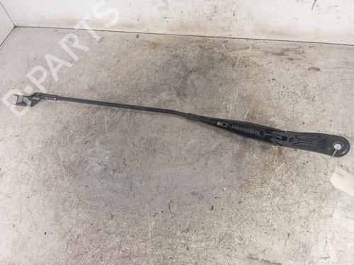 Front windshield wiper arm PEUGEOT 208 II (UB_, UP_, UW_, UJ_) e-208 | BP30020044C143
