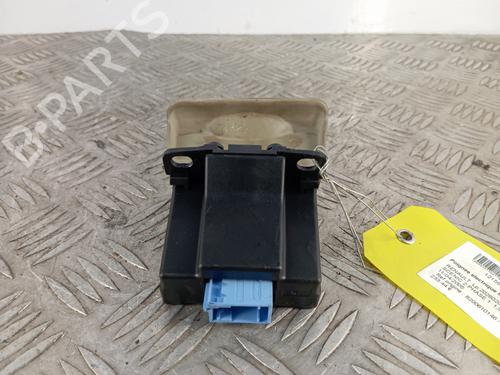 Used Switch Switch RENAULT SCÉNIC II (JM0/1_) 1.5 dCi (JM02, JM13) (101 hp) 32495939 32495939