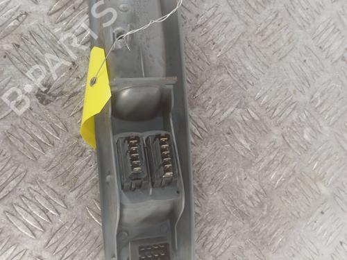 Used Left front window switch Left front window switch RENAULT TWINGO I (C06_) 1.2 (C066, C068) (58 hp) 32233480 32233480