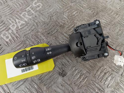 Used Switch DACIA SANDERO II TCe 90 (B8M1, B8MA, B8AC) (90 hp) 32263532