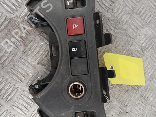 Left front window switch PEUGEOT PARTNER Tepee | BP33693104I27 - Image 2