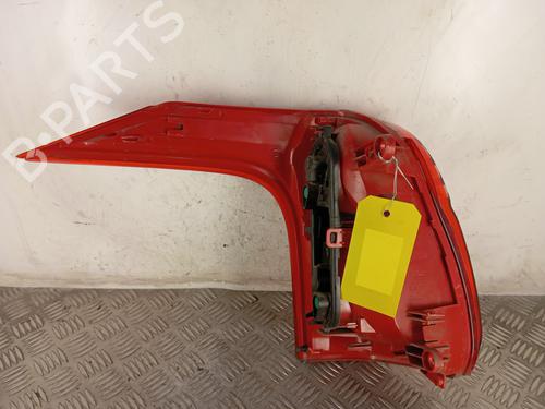 right-taillight-peugeot-5008-0u_-0e_-2009-2010-2011-2012-2013-2014-2015-2016-2017-32062202 main image